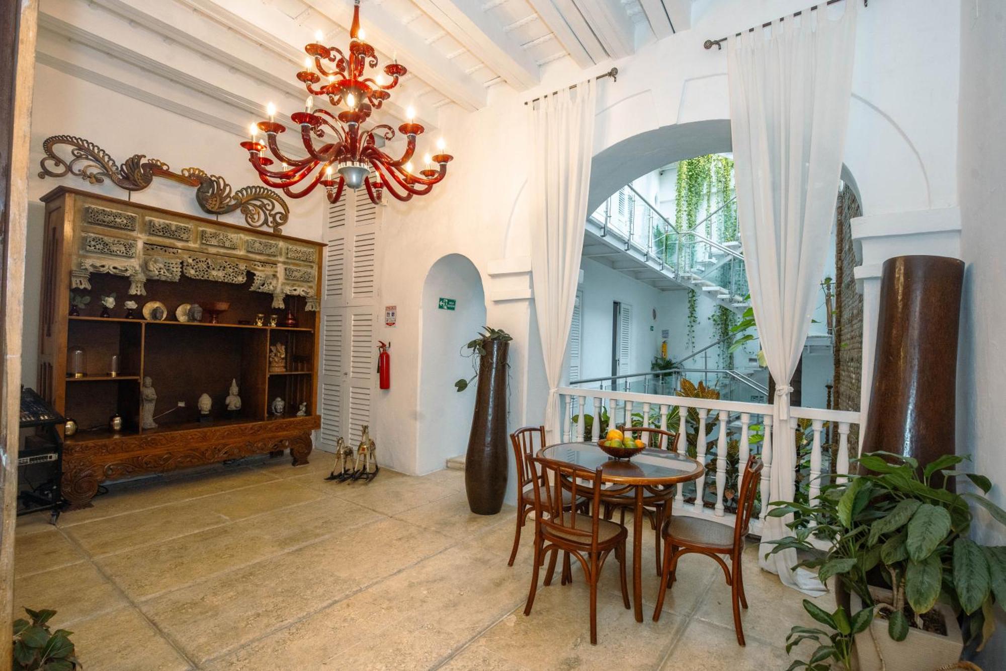 Hotel Aguamarina Boutique (Adults Only) Cartagena Екстериор снимка