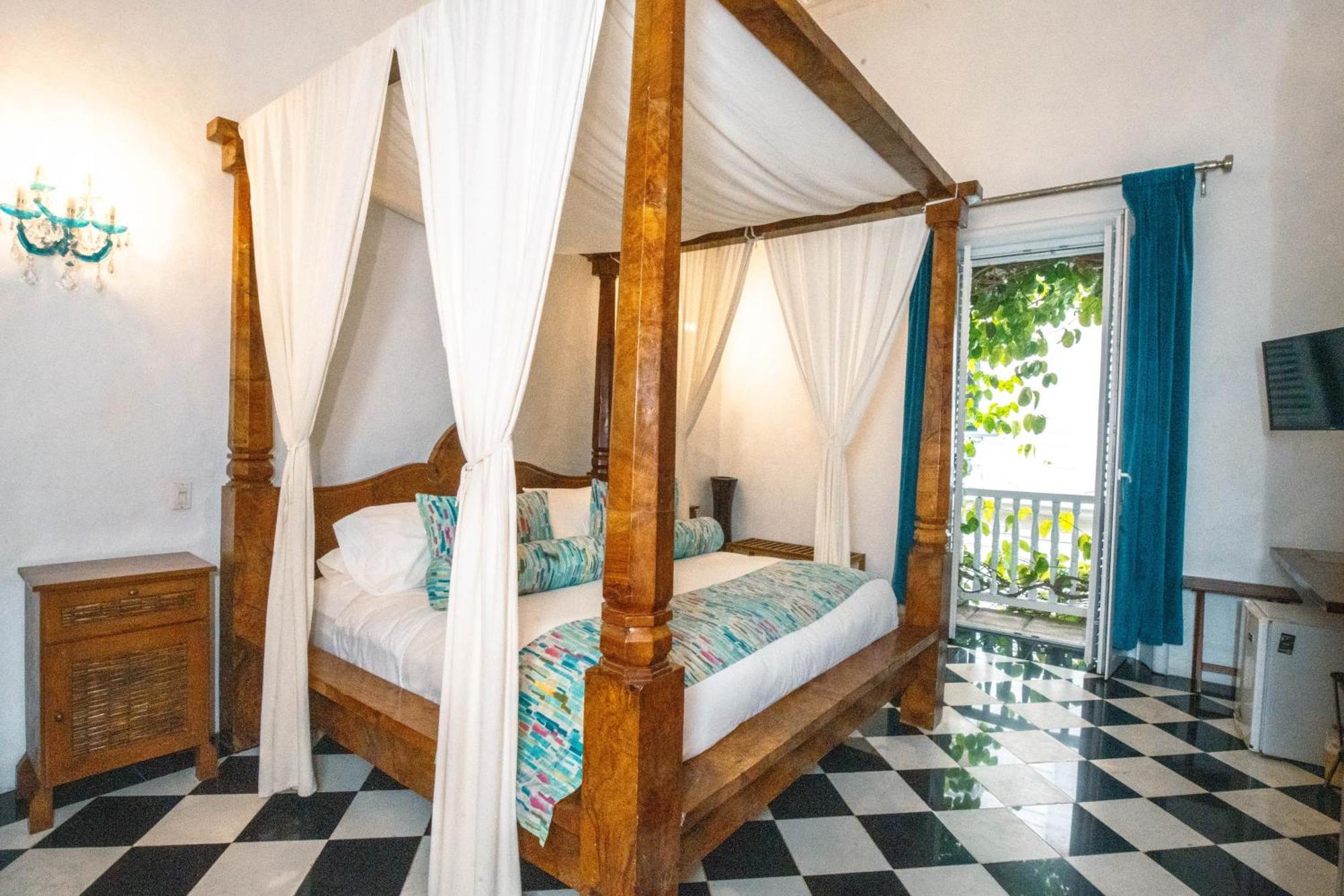 Hotel Aguamarina Boutique (Adults Only) Cartagena Екстериор снимка